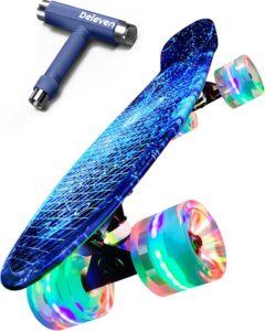 Deleven Skateboard mit LED Rollen